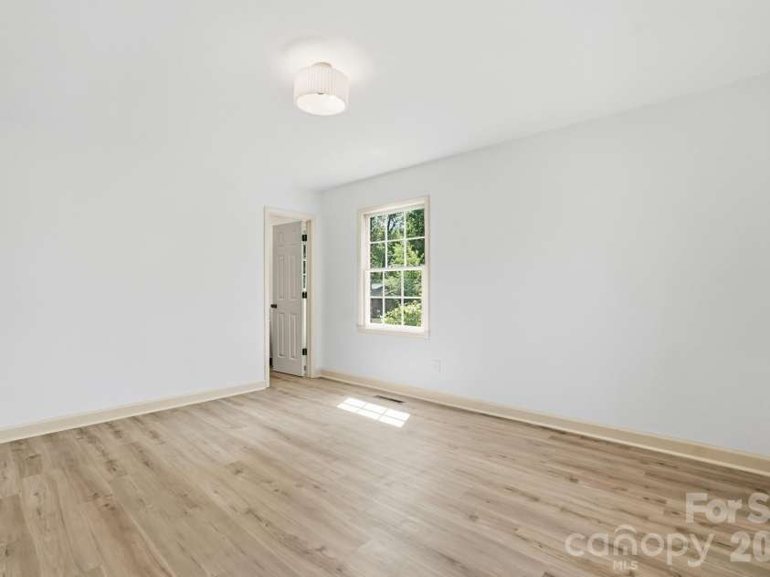 909 Evelyn Avenue, Kannapolis, NC 28083.  MLS# CAR4380026, YatesRealty ID 20751. 