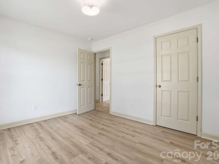 909 Evelyn Avenue, Kannapolis, NC 28083.  MLS# CAR4380026, YatesRealty ID 20751. 