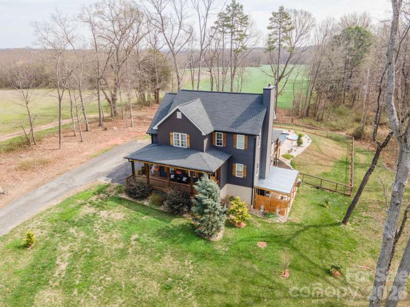 160 Mullis Road, Harmony, NC 28634.  MLS# CAR4376136, YatesRealty ID 20753. 