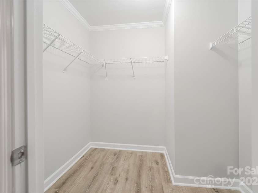 62 Leisure Lane, Maggie Valley, NC 28751.  MLS# CAR4258970, YatesRealty ID 20753. 