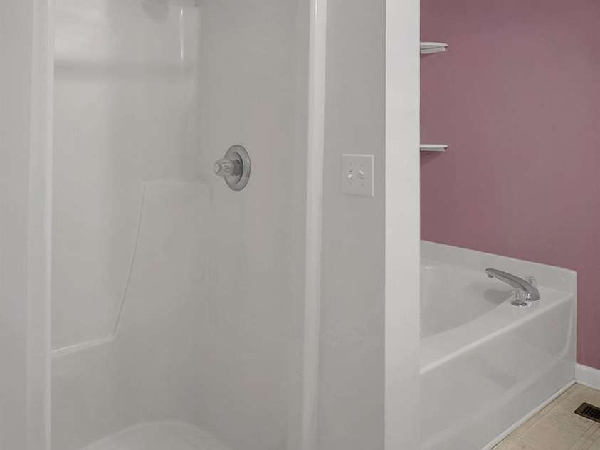 5573 Lennox Drive, Kings Mountain, NC 28086.  MLS# CAR4399898, YatesRealty ID 20754. 