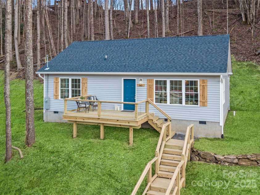 60 Leisure Lane, Maggie Valley, NC 28751.  MLS# CAR4258975, YatesRealty ID 20754. 
