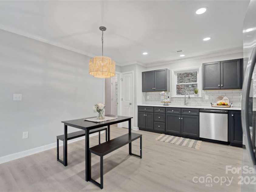 60 Leisure Lane, Maggie Valley, NC 28751.  MLS# CAR4309728, YatesRealty ID 20754. 
