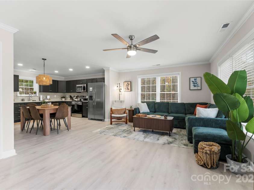 60 Leisure Lane, Maggie Valley, NC 28751.  MLS# CAR4309728, YatesRealty ID 20754. 