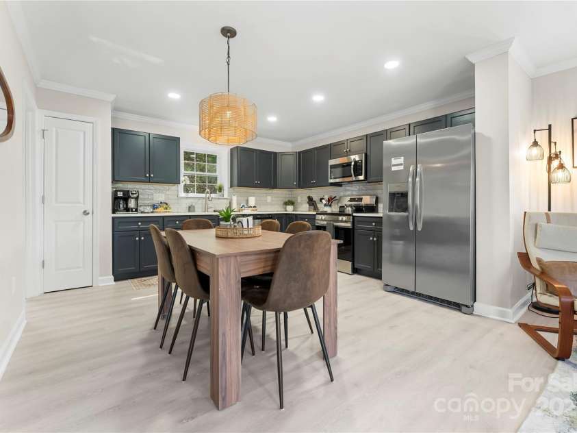 60 Leisure Lane, Maggie Valley, NC 28751.  MLS# CAR4309728, YatesRealty ID 20754. 