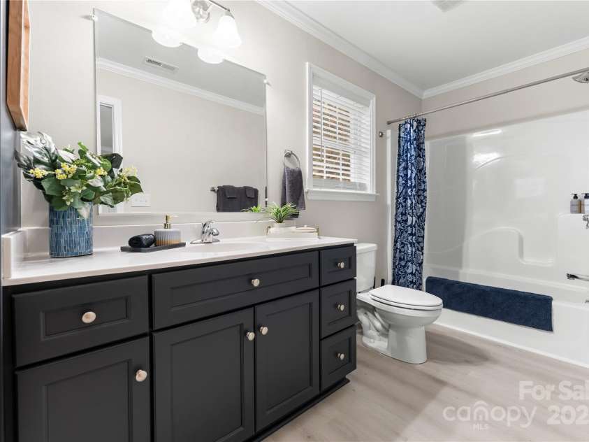 60 Leisure Lane, Maggie Valley, NC 28751.  MLS# CAR4309728, YatesRealty ID 20754. 