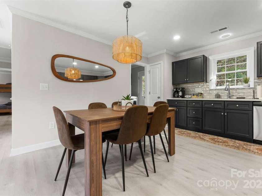 60 Leisure Lane, Maggie Valley, NC 28751.  MLS# CAR4309728, YatesRealty ID 20754. 