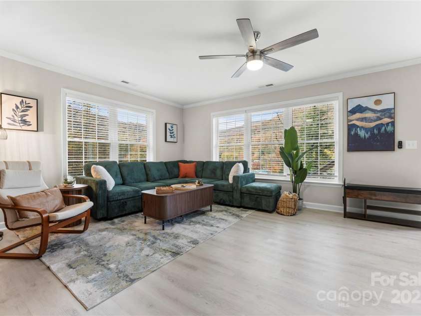 60 Leisure Lane, Maggie Valley, NC 28751.  MLS# CAR4309728, YatesRealty ID 20754. 