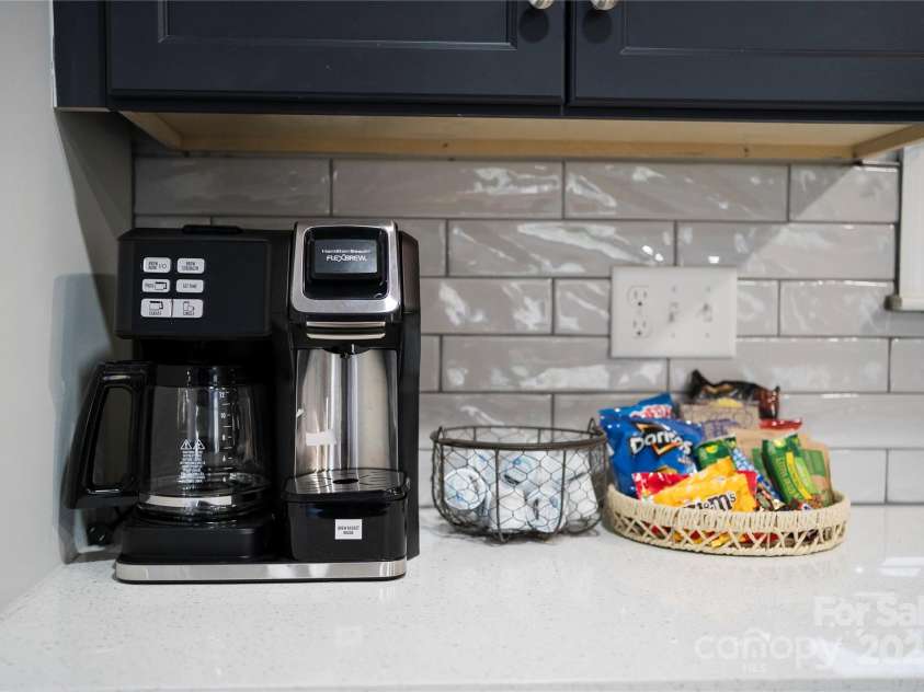 60 Leisure Lane, Maggie Valley, NC 28751.  MLS# CAR4309728, YatesRealty ID 20754. 