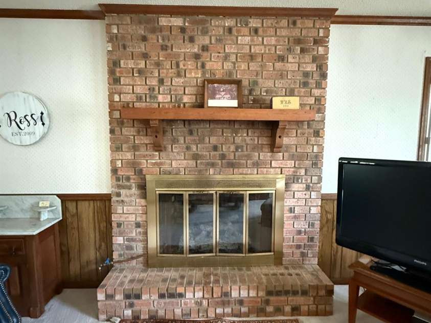 200 Breslin Street, Wadesboro, NC 28170.  MLS# CAR4270472, YatesRealty ID 20755. 