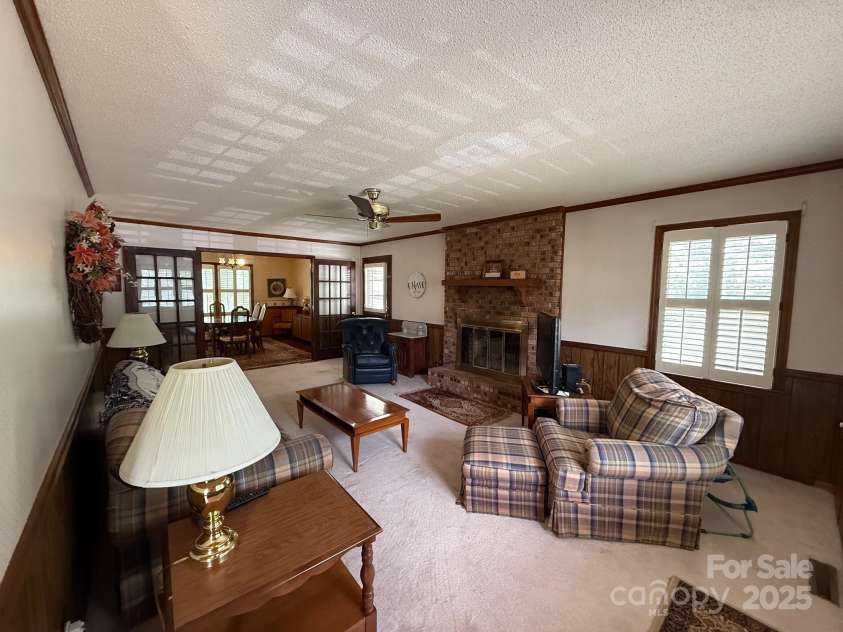 200 Breslin Street, Wadesboro, NC 28170.  MLS# CAR4270472, YatesRealty ID 20755. 