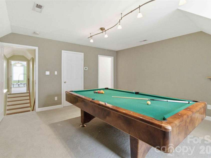 214 Hedgecrest Lane, York, SC 29745.  MLS# CAR4354392, YatesRealty ID 20756. 
