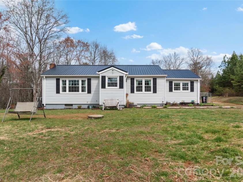 379 Pat Nixon Road, State Road, NC 28676.  MLS# CAR4359902, YatesRealty ID 20759. 