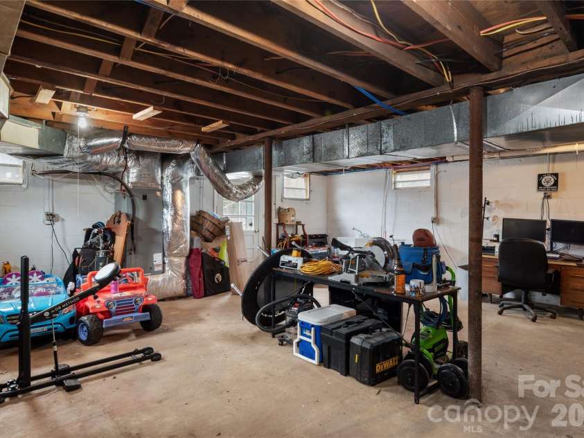 379 Pat Nixon Road, State Road, NC 28676.  MLS# CAR4359902, YatesRealty ID 20759. 
