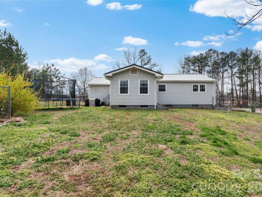 379 Pat Nixon Road, State Road, NC 28676.  MLS# CAR4359902, YatesRealty ID 20759. 