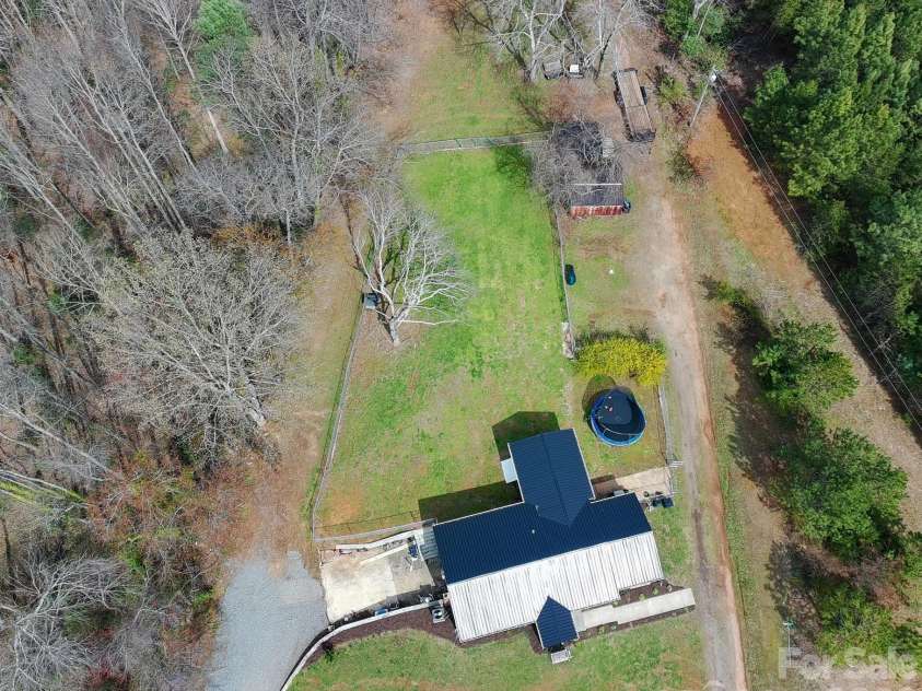 379 Pat Nixon Road, State Road, NC 28676.  MLS# CAR4359902, YatesRealty ID 20759. 