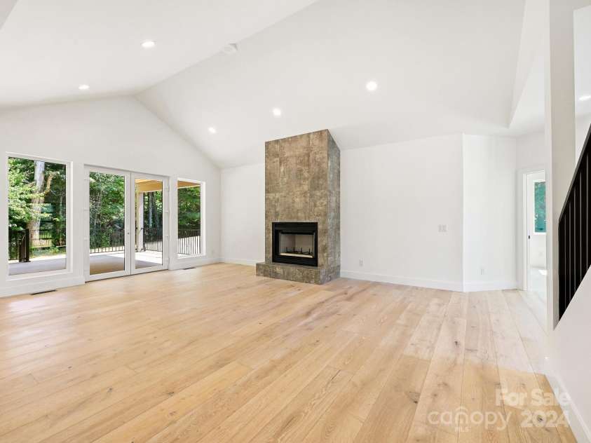 217 Thistle Ridge Court, Fletcher, NC 28732.  MLS# CAR4183944, YatesRealty ID 2076. 