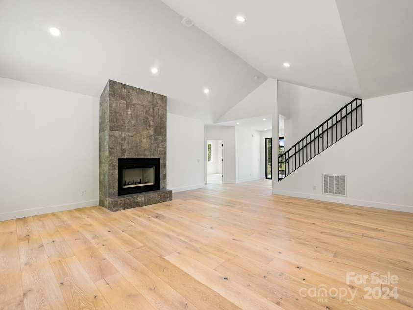 217 Thistle Ridge Court, Fletcher, NC 28732.  MLS# CAR4183944, YatesRealty ID 2076. 