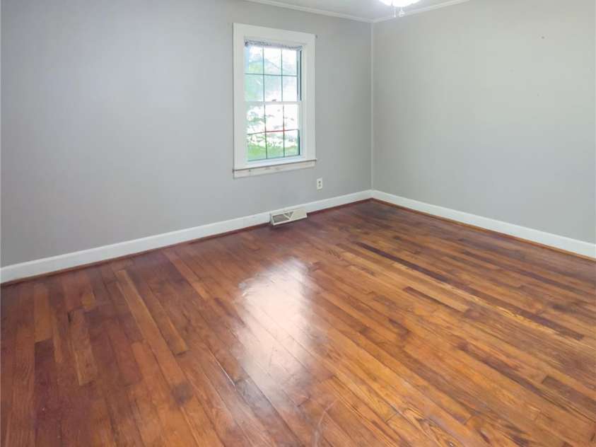 3490 US Hwy Business 220 Highway, Stoneville, NC 27048.  MLS# CAR4309769, YatesRealty ID 2076. 