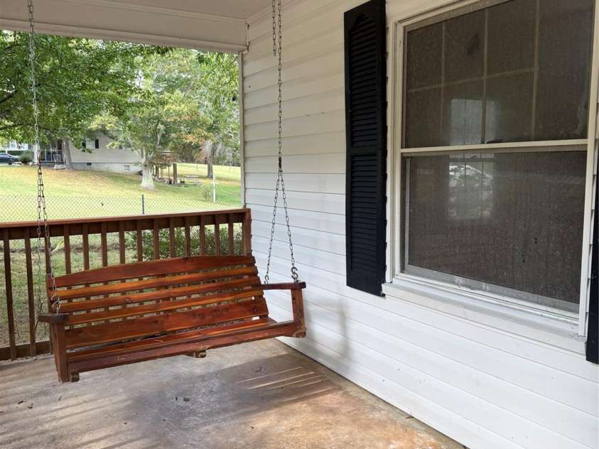 3490 US Hwy Business 220 Highway, Stoneville, NC 27048.  MLS# CAR4309769, YatesRealty ID 2076. 