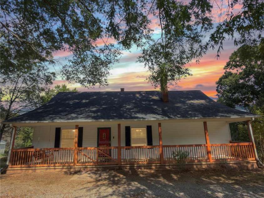 3490 US Hwy Business 220 Highway, Stoneville, NC 27048.  MLS# CAR4309769, YatesRealty ID 2076. 