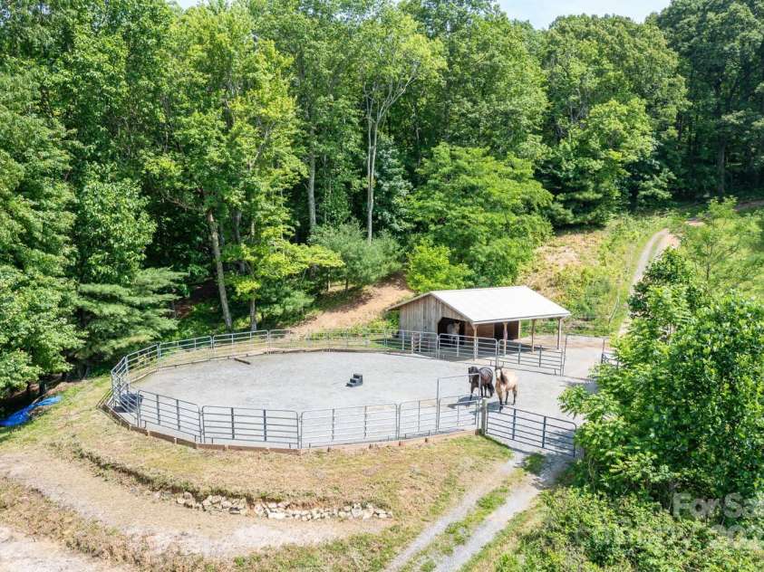 1745 Sugar Camp Road, Marshall, NC 28753.  MLS# CAR4271455, YatesRealty ID 20760. 