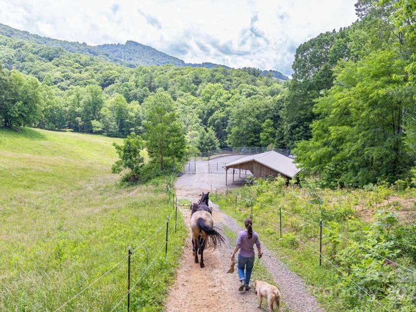 1745 Sugar Camp Road, Marshall, NC 28753.  MLS# CAR4271455, YatesRealty ID 20760. 