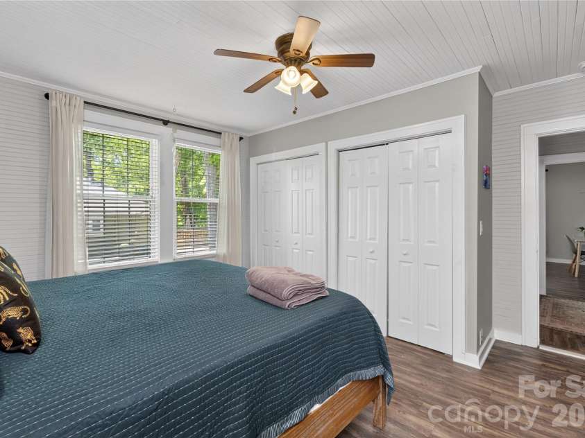 712 Jackson Street, Fort Mill, SC 29715.  MLS# CAR4402155, YatesRealty ID 20760. 