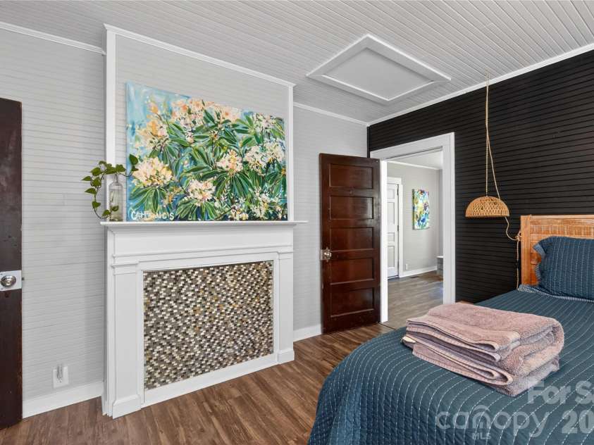 712 Jackson Street, Fort Mill, SC 29715.  MLS# CAR4402155, YatesRealty ID 20760. 