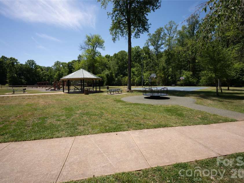 712 Jackson Street, Fort Mill, SC 29715.  MLS# CAR4402155, YatesRealty ID 20760. 