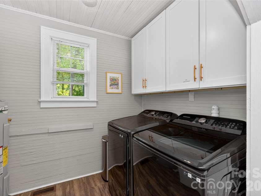 712 Jackson Street, Fort Mill, SC 29715.  MLS# CAR4428914, YatesRealty ID 20760. 