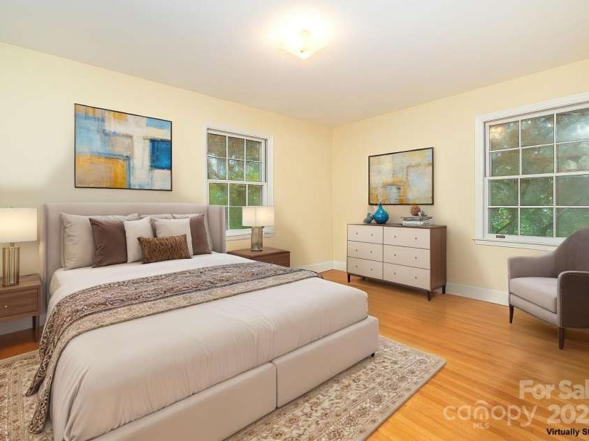 3526 Craig Avenue, Charlotte, NC 28211.  MLS# CAR4260960, YatesRealty ID 20761. 