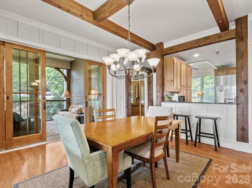 45 Creekside Way, Burnsville, NC 28714.  MLS# CAR4385887, YatesRealty ID 20761. 
