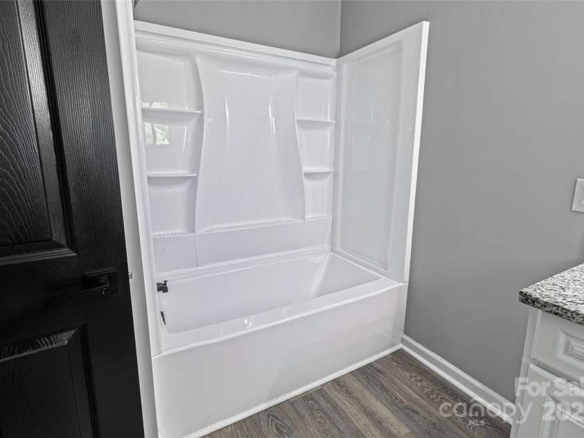 1210 Cloninger Avenue, Gastonia, NC 28052.  MLS# CAR4312004, YatesRealty ID 20762. 