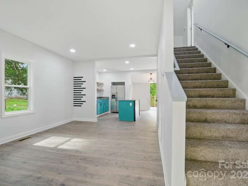 308 Hickory Street, Granite Falls, NC 28630.  MLS# CAR4271294, YatesRealty ID 20764. 