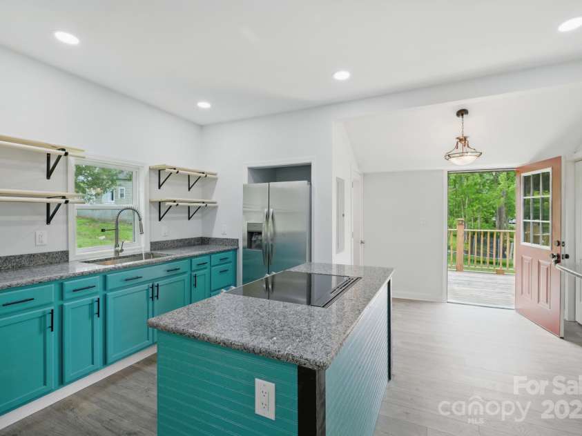 308 Hickory Street, Granite Falls, NC 28630.  MLS# CAR4271294, YatesRealty ID 20764. 