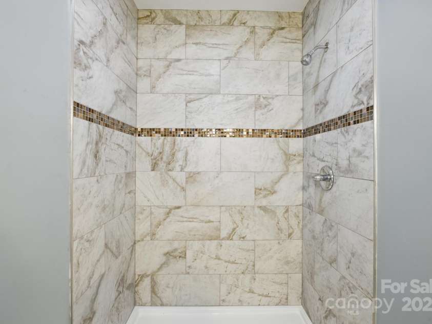 308 Hickory Street, Granite Falls, NC 28630.  MLS# CAR4271294, YatesRealty ID 20764. 