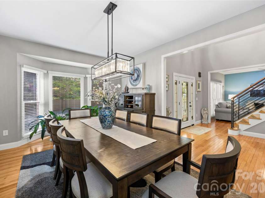 483 Heather Marie Drive, Hendersonville, NC 28792.  MLS# CAR4367948, YatesRealty ID 20764. Main level dining area