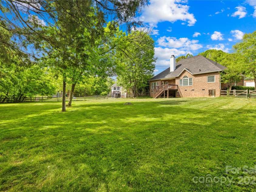 229 River Birch Circle, Mooresville, NC 28115.  MLS# CAR4255393, YatesRealty ID 20765. 
