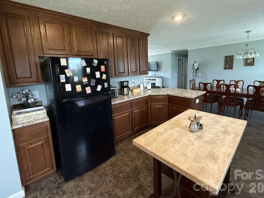 308 Laurel Ridge Drive, Lincolnton, NC 28092.  MLS# CAR4375316, YatesRealty ID 20765. 