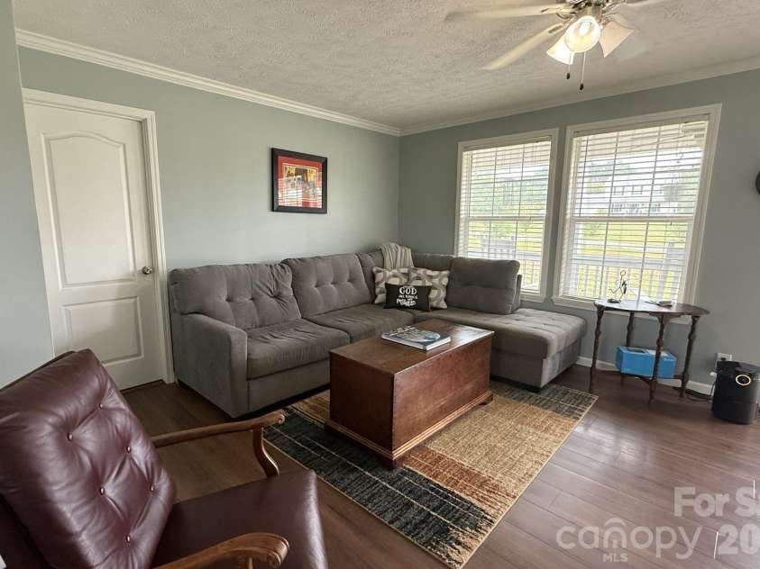 308 Laurel Ridge Drive, Lincolnton, NC 28092.  MLS# CAR4375316, YatesRealty ID 20765. 