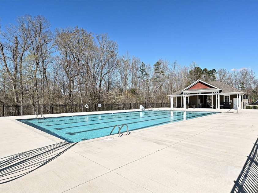 9937 Travertine Trail, Davidson, NC 28036.  MLS# CAR4238820, YatesRealty ID 20766. 