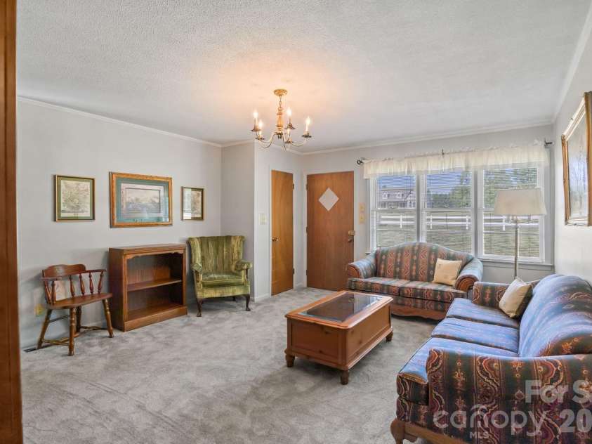 4000 Mount Pleasant Road, Sherrills Ford, NC 28673.  MLS# CAR4372224, YatesRealty ID 20769. Living room from kitchen