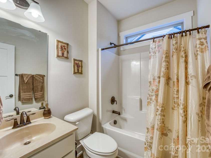 153 Water Leaf Drive, Weaverville, NC 28787.  MLS# CAR4260555, YatesRealty ID 20771. Bathroom 2