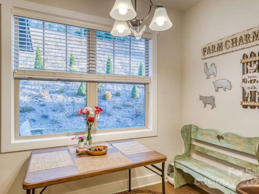 153 Water Leaf Drive, Weaverville, NC 28787.  MLS# CAR4260555, YatesRealty ID 20771. Eat-In Kitchen with Backyard View