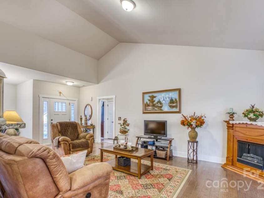 153 Water Leaf Drive, Weaverville, NC 28787.  MLS# CAR4260555, YatesRealty ID 20771. Living Room