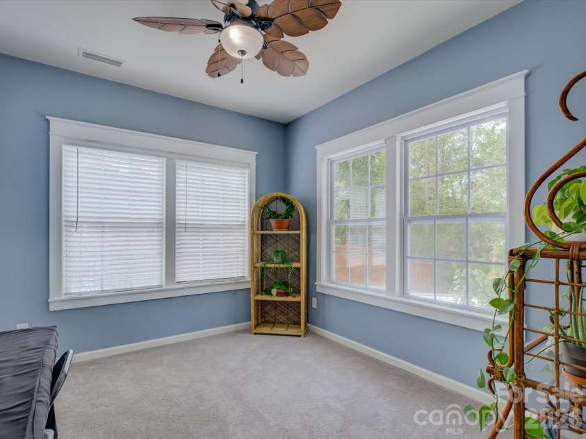 2610 Courtland Drive, Clover, SC 29710.  MLS# CAR4369856, YatesRealty ID 20773. 