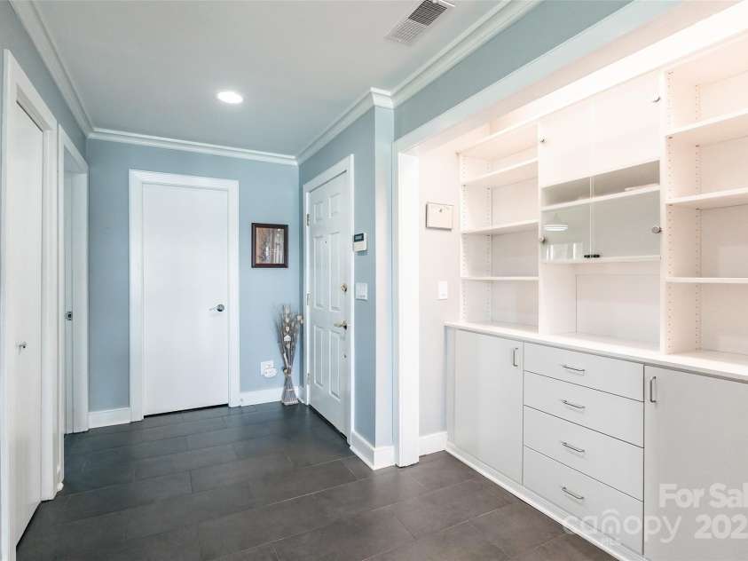 502 Lake Club Drive, Rock Hill, SC 29732.  MLS# CAR4266087, YatesRealty ID 20773. 