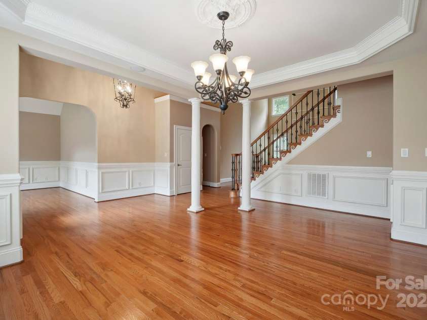 100 Woodwinds Drive, Mount Holly, NC 28120.  MLS# CAR4261214, YatesRealty ID 20775. Dining Room