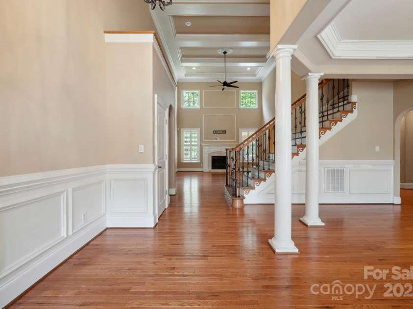 100 Woodwinds Drive, Mount Holly, NC 28120.  MLS# CAR4261214, YatesRealty ID 20775. Two story foyer